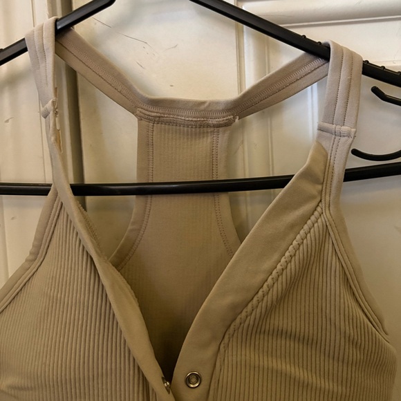 Tan Ribbed Tank Top - Picture 3 of 7